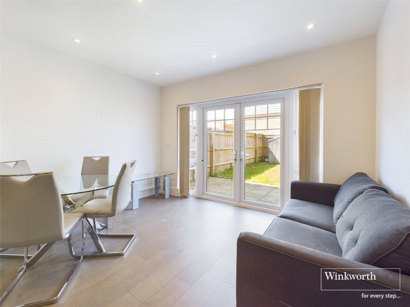 Maine Street, Reading, Berkshire, RG2