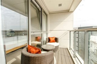 Courtyard Apartments, 3 Avantgarde Place, London, E1