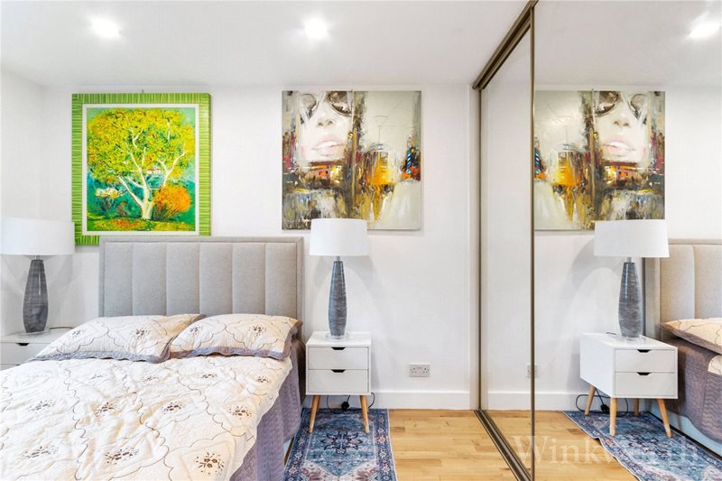 Sterling Gardens, London, SE14