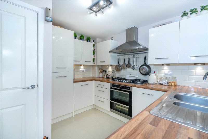 Warwick Close, Bourne, Lincolnshire, PE10