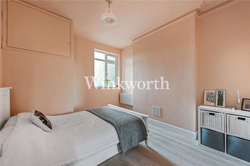 Baronet Road, London, N17