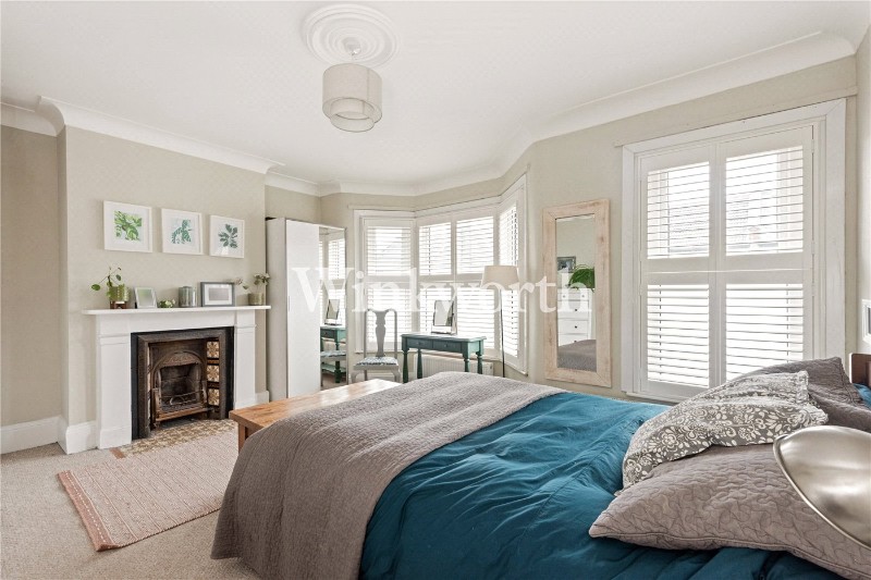 Greyhound Road, London, N17