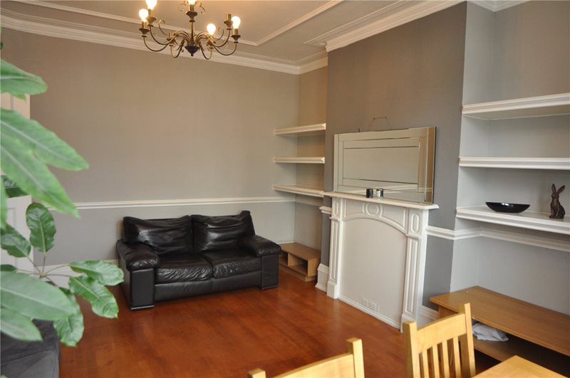 Oakfield Road, Southgate, London, N14