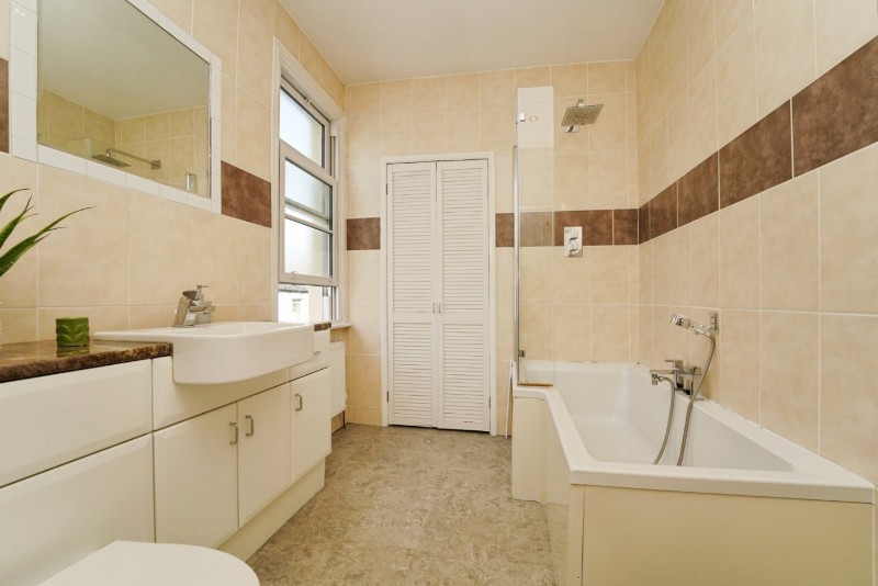 St. Lukes Road, Cheltenham, Gloucestershire, GL53