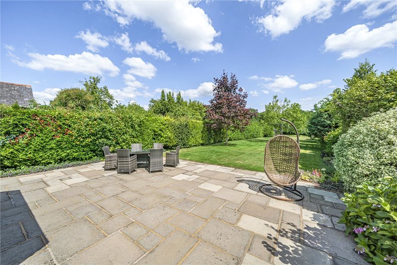 Lickfolds Road, Rowledge, Farnham, Surrey, GU10