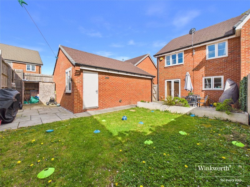 Lailey Path, Shinfield, RG2