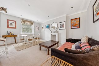 Holland Park Avenue, London, W11