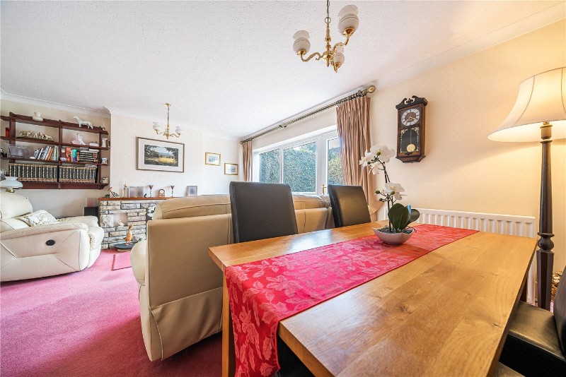 Aintree Close, Newbury, Berkshire, RG14