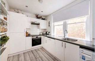 82 Yale Court, Honeybourne Road, London, NW6