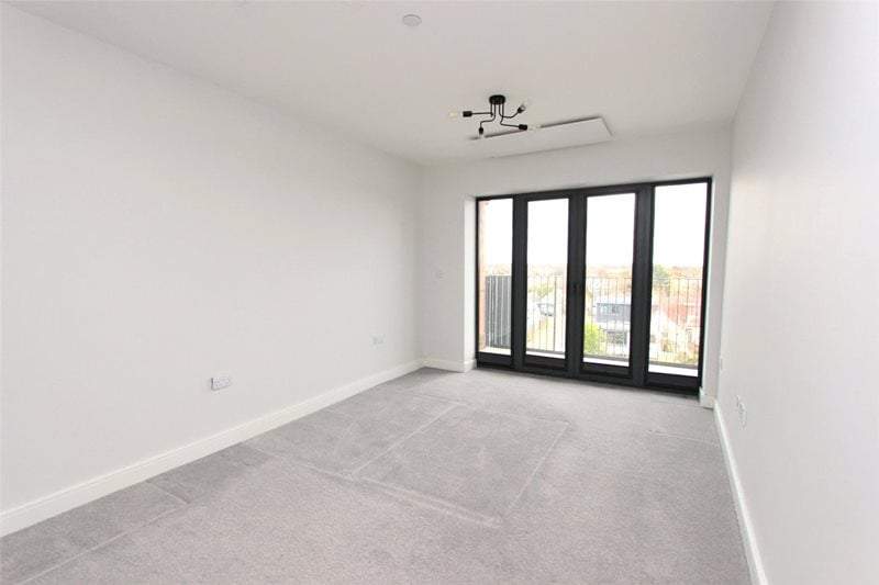 London Road, Hadleigh, Benfleet, Essex, SS7