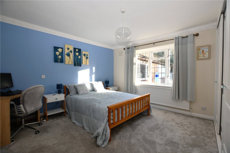 Nine Mile Ride, Wokingham, Berkshire, RG40