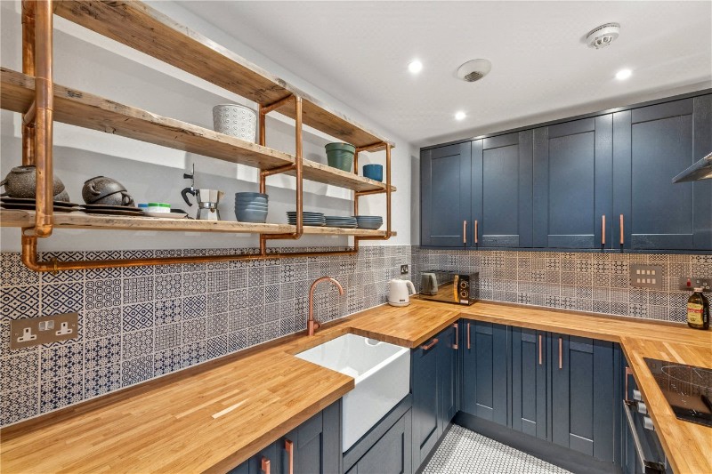 Enfield Road, Islington, London, N1