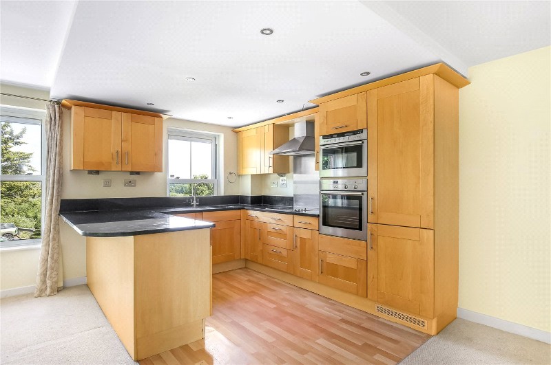 Shawford Road, Shawford, Winchester, Hampshire, SO21
