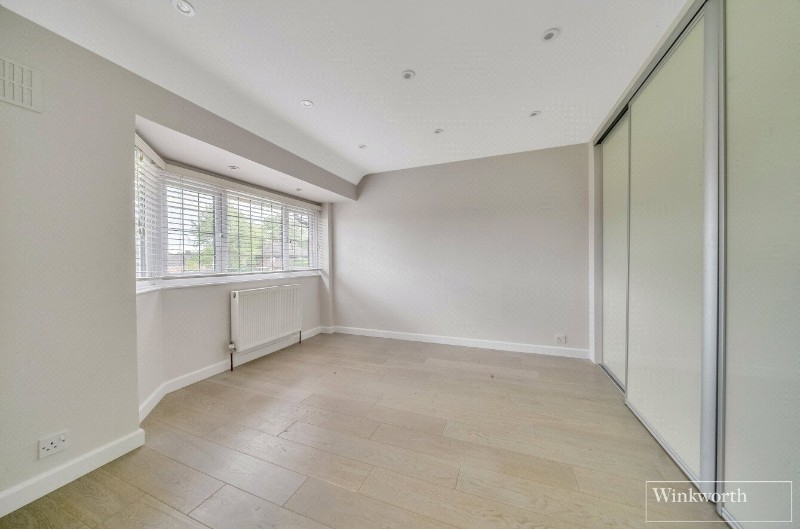 Bagshot Green, Bagshot, GU19