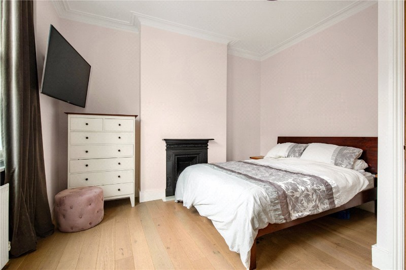 Gilbey Road, London, SW17