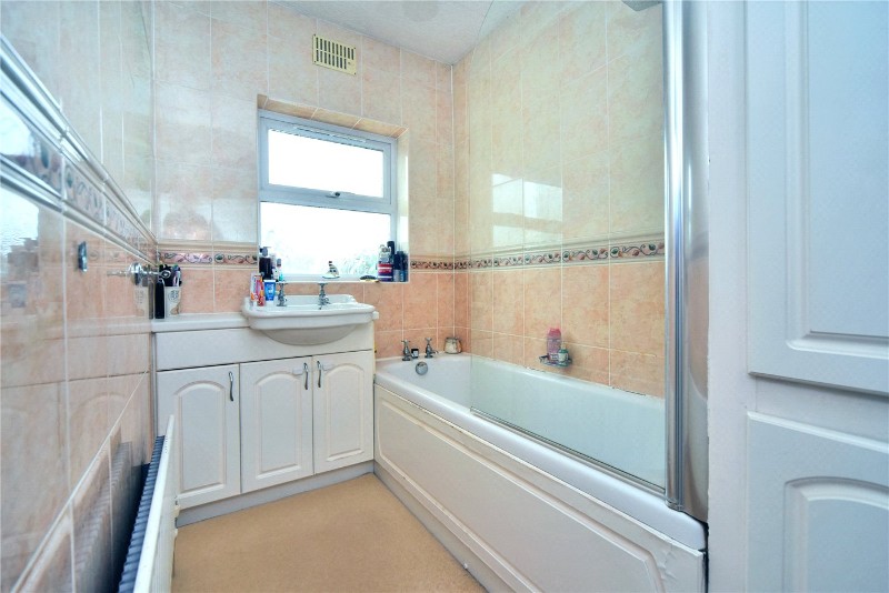 Glenfield Road, Banstead, Surrey, SM7