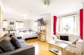 Chaseley Drive, London, W4