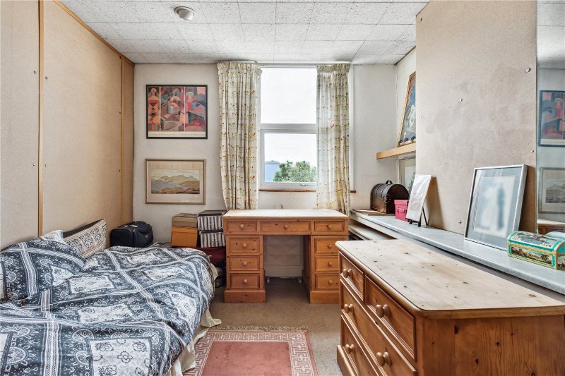 Avenell Road, London, N5