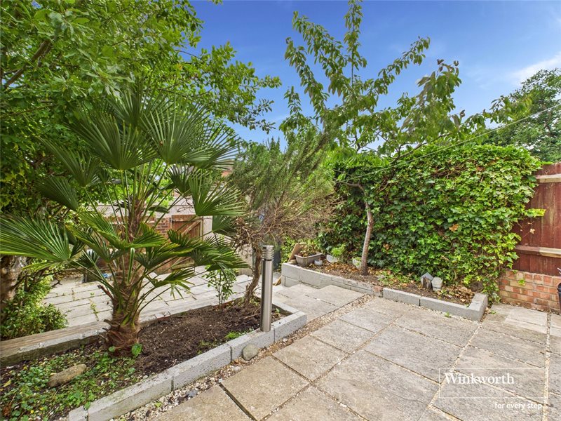 Bellingham Walk, Emmer Green, Reading, Berkshire, RG4