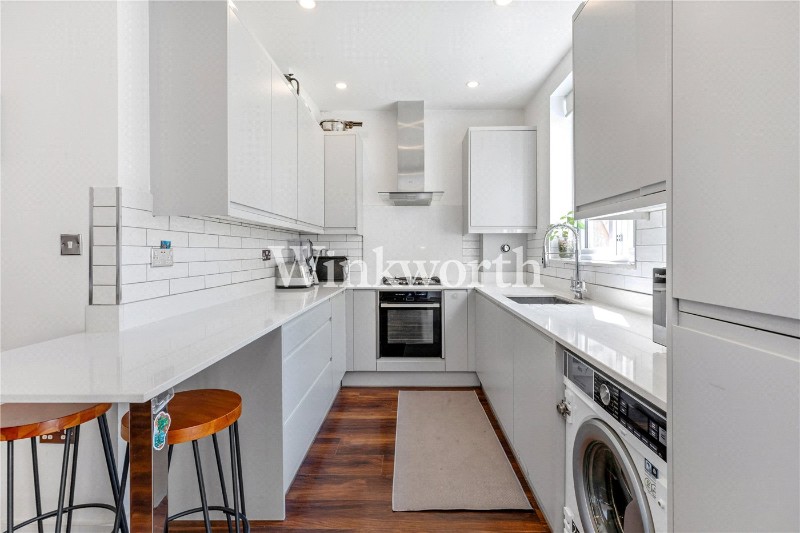 Lynbridge Gardens, London, N13