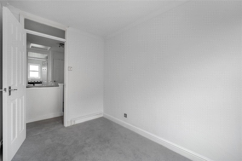 Rectory Square, London, United Kingdom, E1