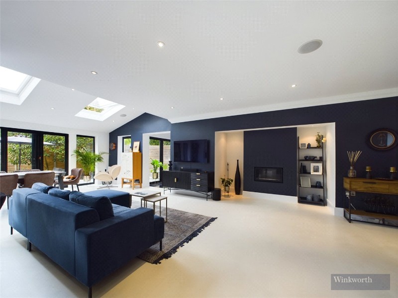 Cranes Drive, Surbiton, KT5