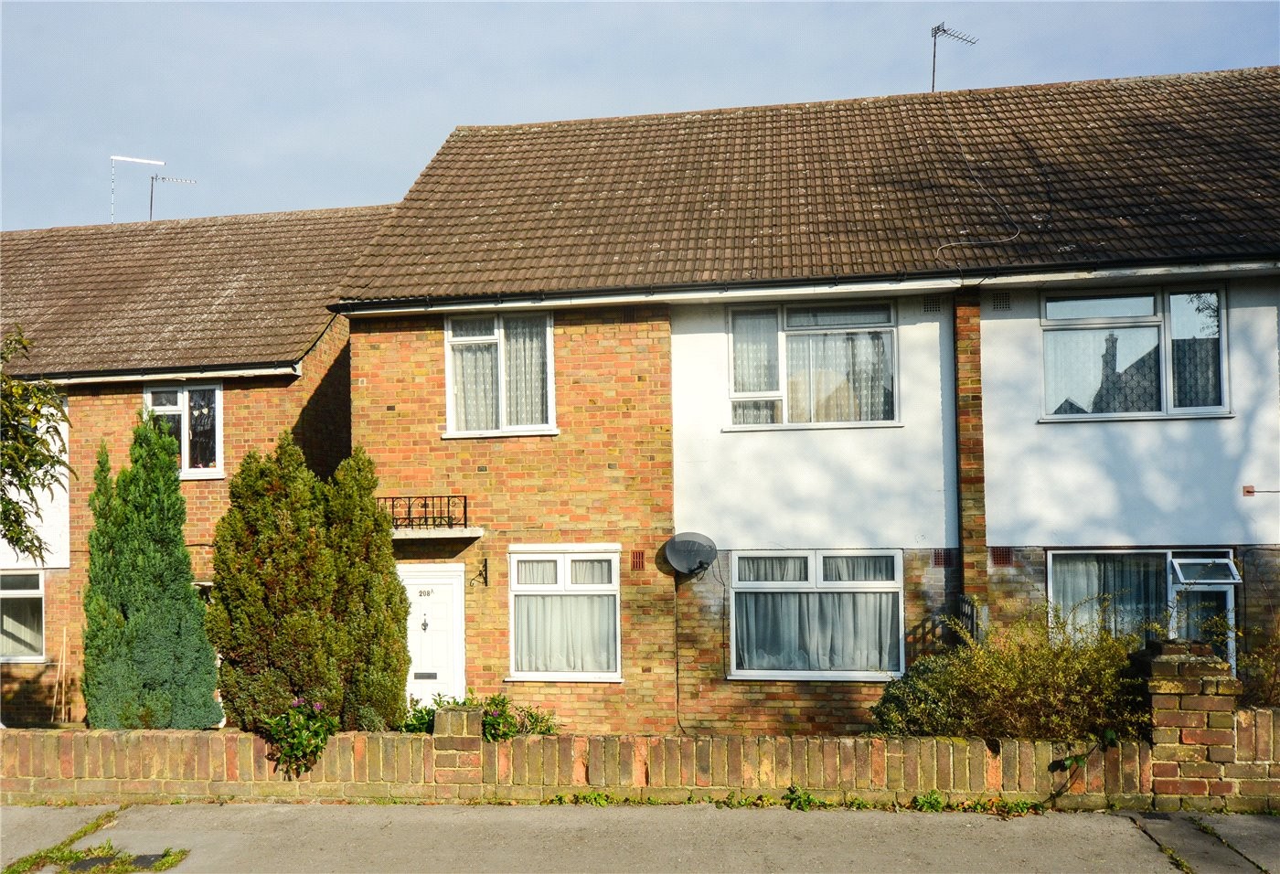 2 bedroom property for sale in Beulah Hill, London, SE19 £295,000