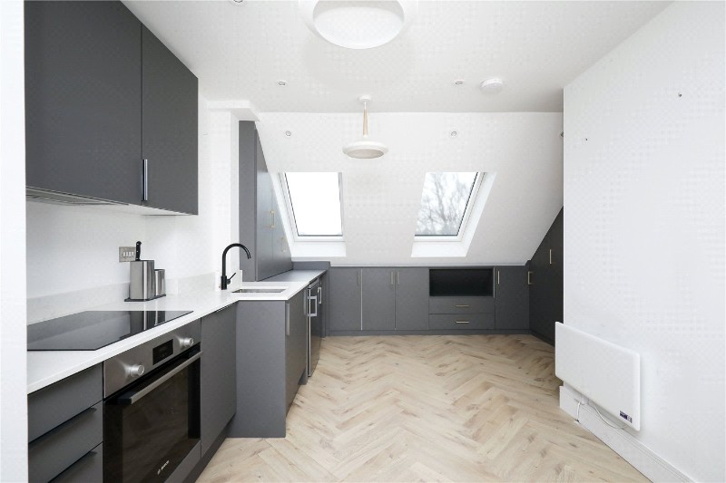 Walton Way, London, W3