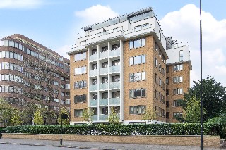 Finchley Road, St John&#39;s Wood, London, NW8