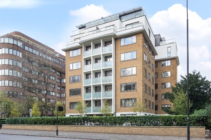 Finchley Road, St John&#39;s Wood, London, NW8
