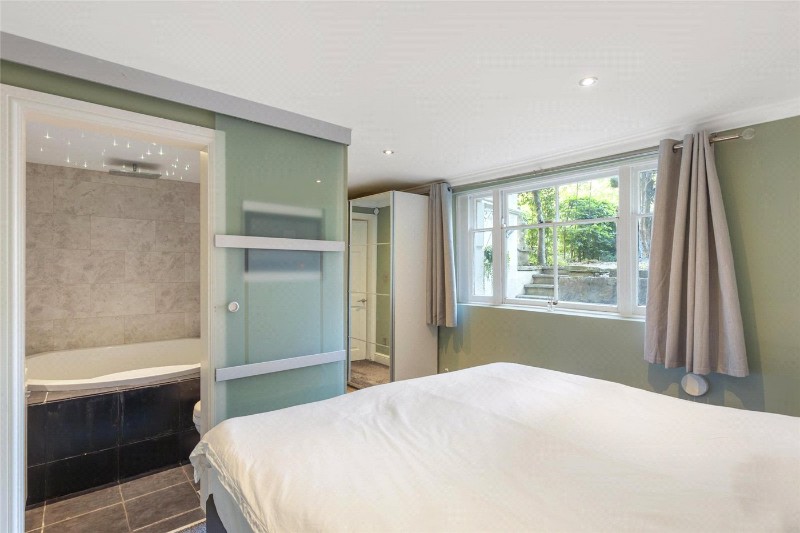 Prima Road, London, SW9