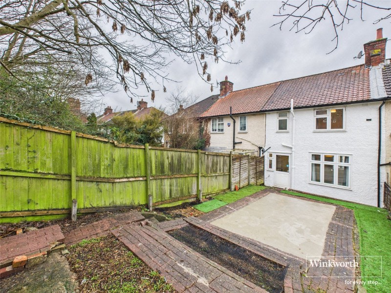 Littlefield Road, Edgware, HA8