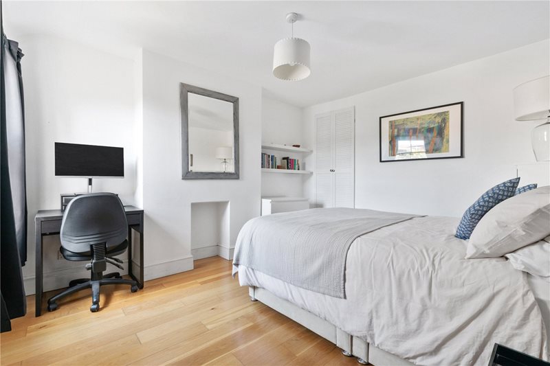 Coverton Road, London, SW17