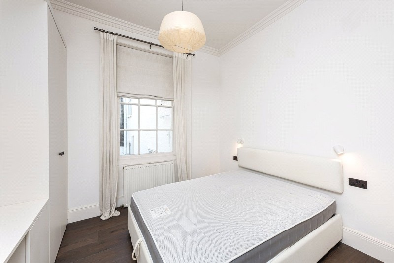 Gloucester Street, London, SW1V