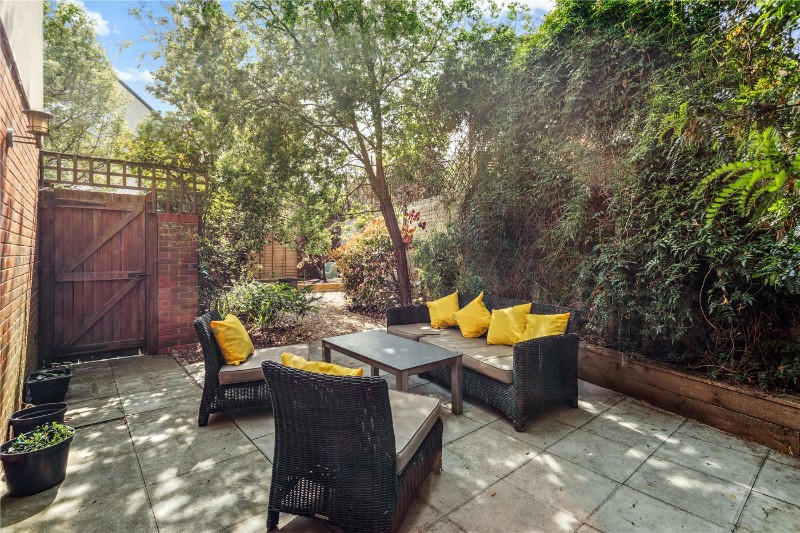 Hartwell Close, London, SW2
