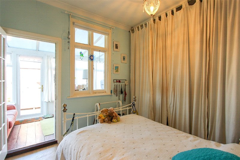 Woodfield Road, Leigh-on-Sea, Essex, SS9