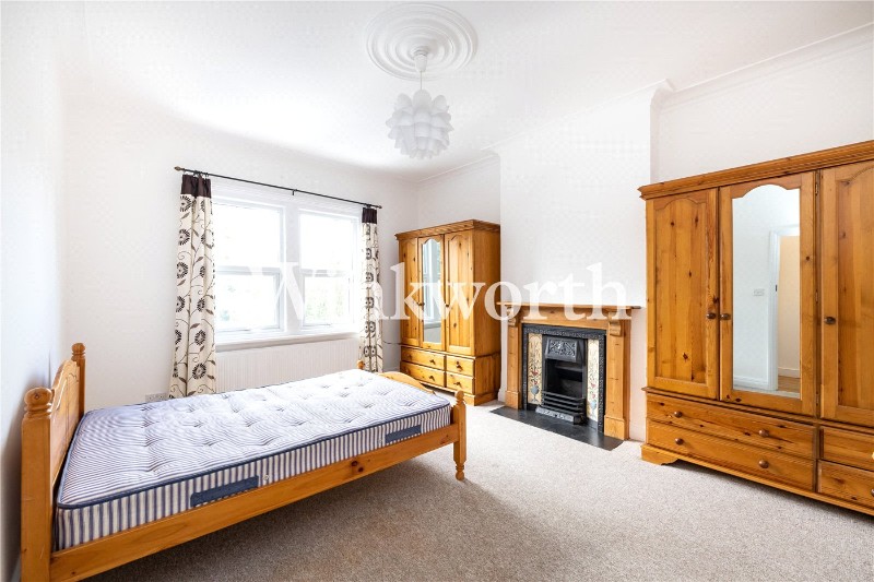 Woodstock Road, London, NW11