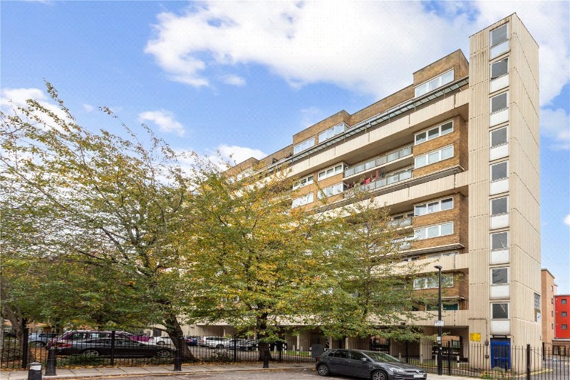 Sidney Street, London, E1