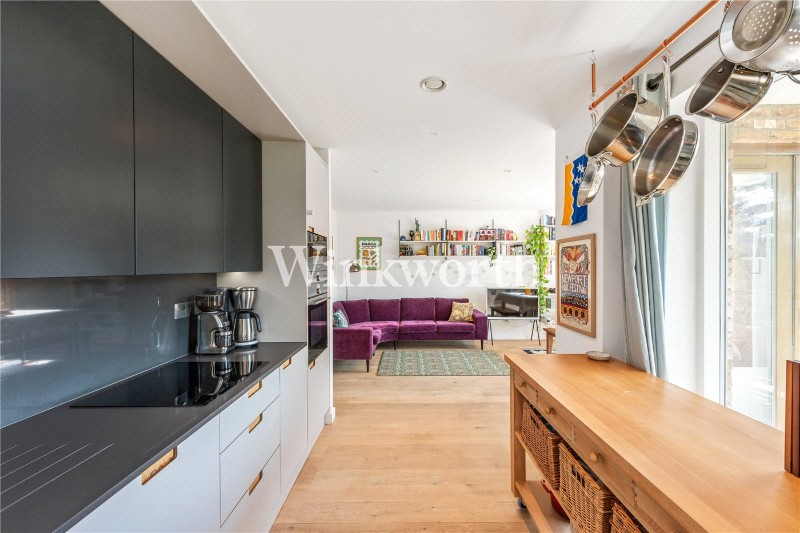 Apple Tree Road, London, N17