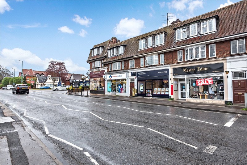 London Road, Sunningdale, Ascot, Berkshire, SL5