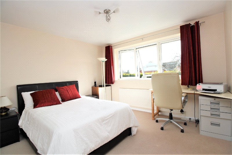 Old Farm Close, Knotty Green, Beaconsfield, HP9