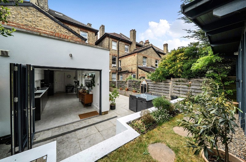 South Vale, London, SE19