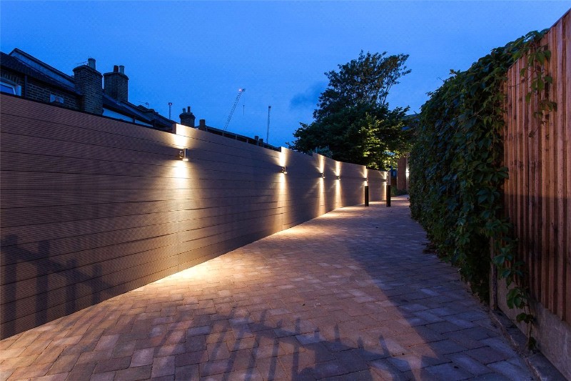 Belz Drive, London, N15