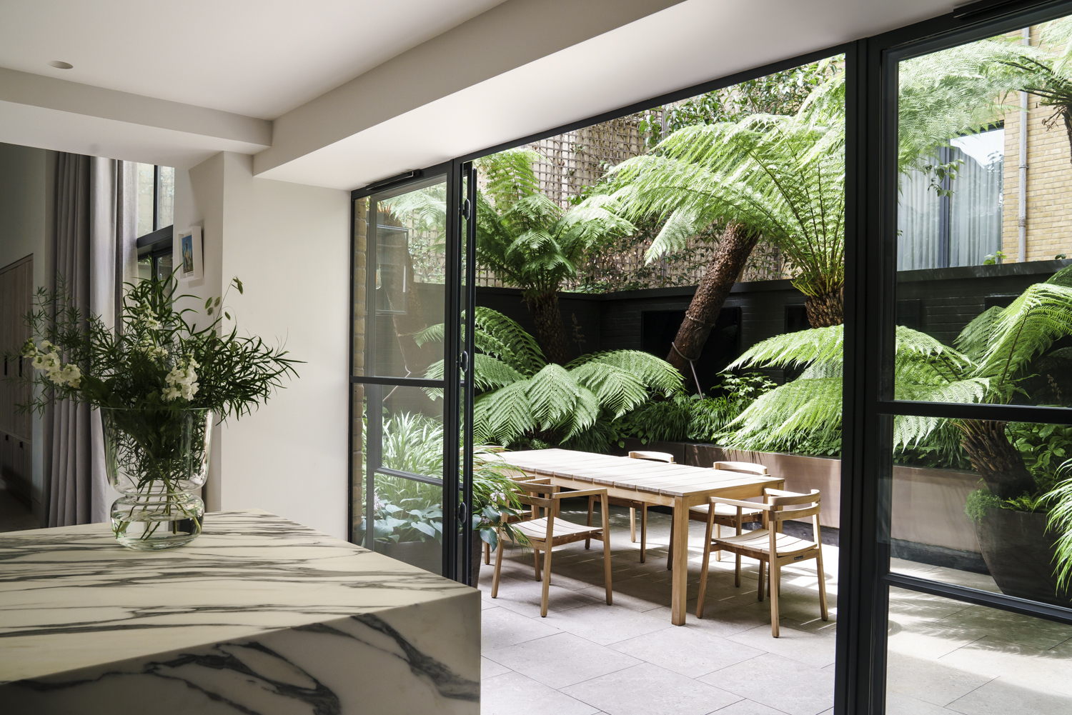 Farringdon-courtyard-garden_Designed-by-Harris-Bugg-Studio_Image-credit-Rachel-Warne_2023_13
