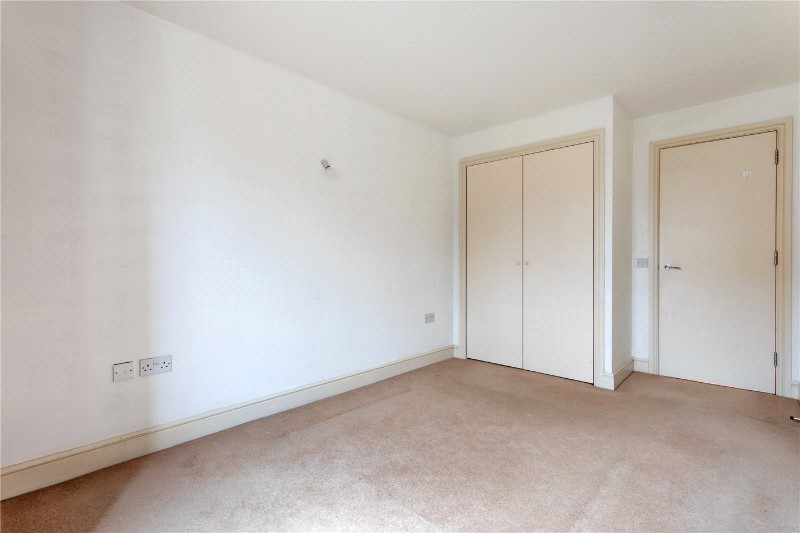 Adler Street, London, E1