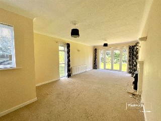 Haslemere Avenue, Highcliffe, Christchurch, BH23