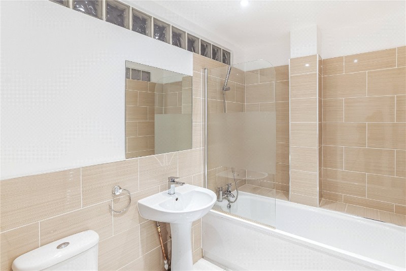 East Dulwich Road, London, SE22