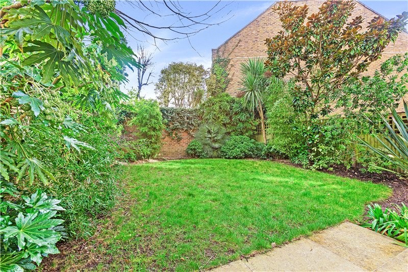 Lonsdale Road, Barnes, London, SW13