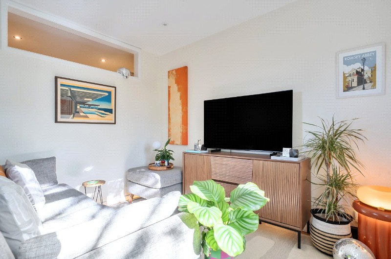 Tavistock Close, Romsey, Hampshire, SO51