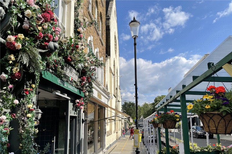 Basing Street, Notting Hill, London, W11